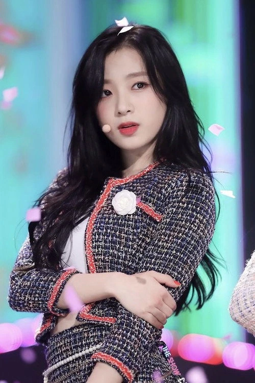 이진솔