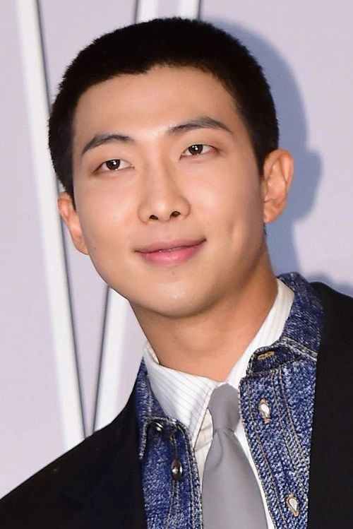 김남준