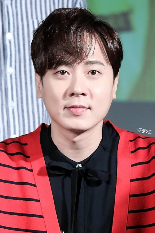 이동진